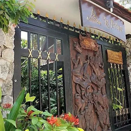 Hotel Le Prive 3*