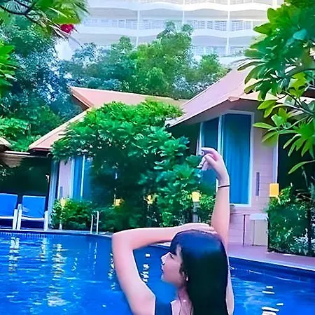 Bbhouse Hotel 3*