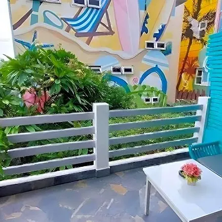 Bbhouse 3*
