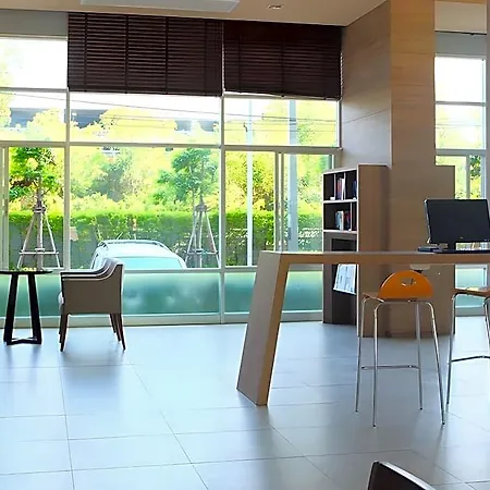 Lumpini Jomtien Seaview E22inn 3*