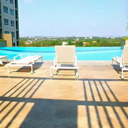 Lumpini Jomtien Seaview E22inn 3* Pattaya