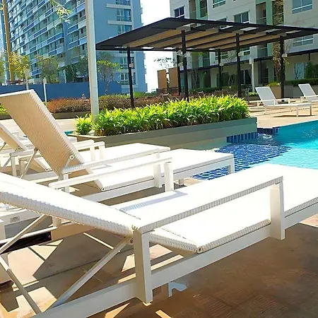 Lumpini Jomtien Seaview E22inn Hotel Pattaya
