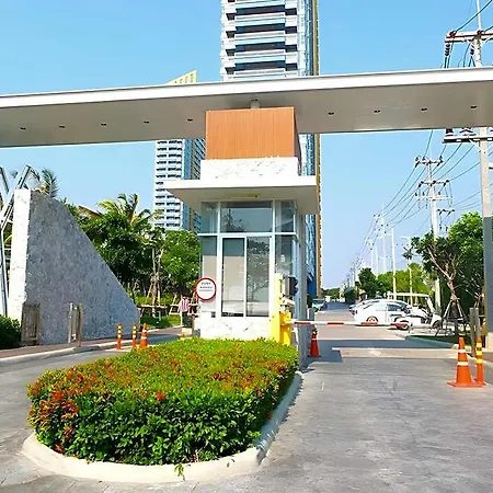 Lumpini Jomtien Seaview E22inn 3* Pattaya