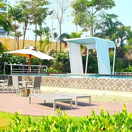 Lumpini Jomtien Seaview E22inn Pattaya