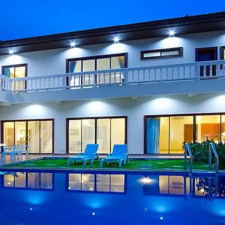 Avoca Pool 3* Pattaya