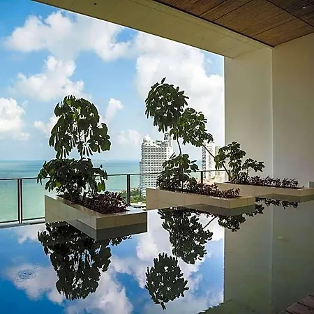 Hotel Northpoint Luxury Grandisvillas 2*