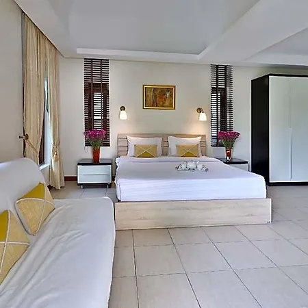 Villa Siam Pool Pattaya