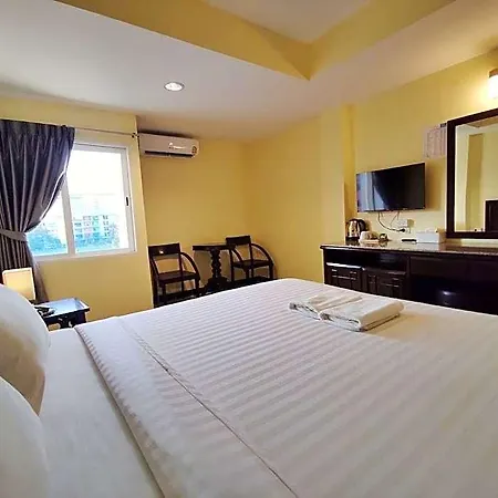 Chanthong Place Hotel