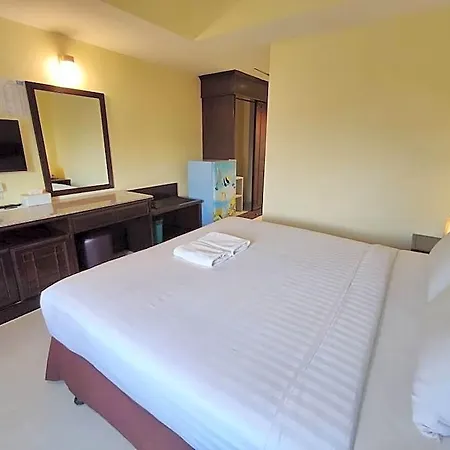 Hotel Chanthong Place *