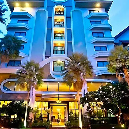 Best Beach Villa Hotel 3*