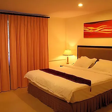 Yes O'tel By Benya 3* Pattaya