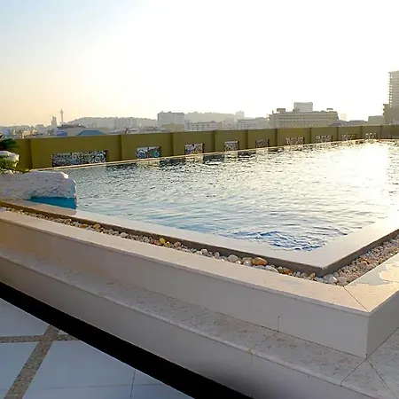 โรงแรม แอลเค รอยอล วิง Pattaya