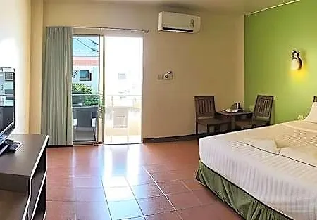 Opey De Place Hotel Pattaya