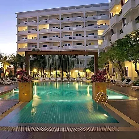 Hill Fresco โรงแรม Pattaya