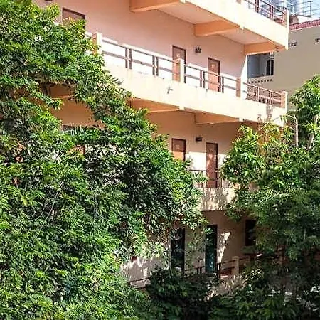 Hotel Opey De Place 3*