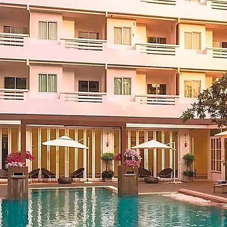 Hill Fresco โรงแรม