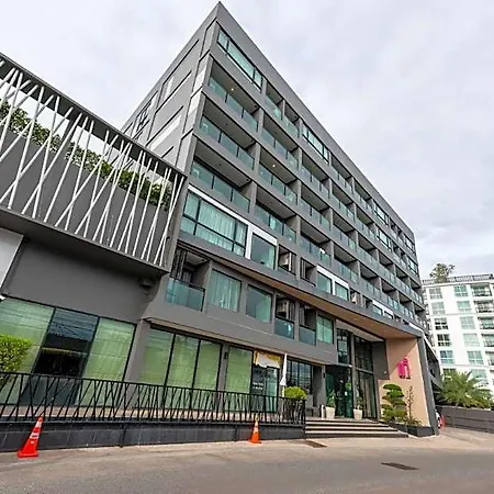 โรงแรม Memo