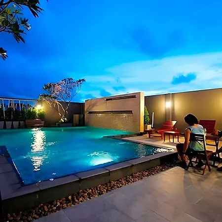 โรงแรม Memo 3*