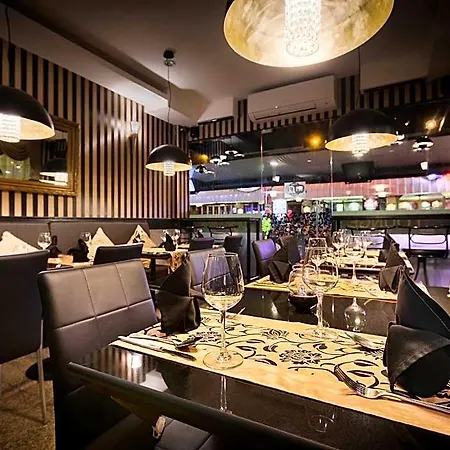 Hotel The Ambiance 3*