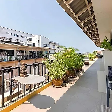 Hotel The Ambiance 3*