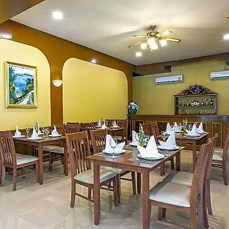 โรงแรม Sabai Nearby Marina 3*