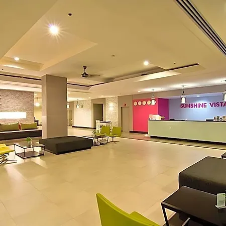 Sunshine Vista รีสอร์ท Pattaya