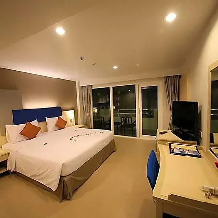 รีสอร์ท Sunshine Vista Pattaya