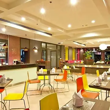 รีสอร์ท Sunshine Vista Pattaya