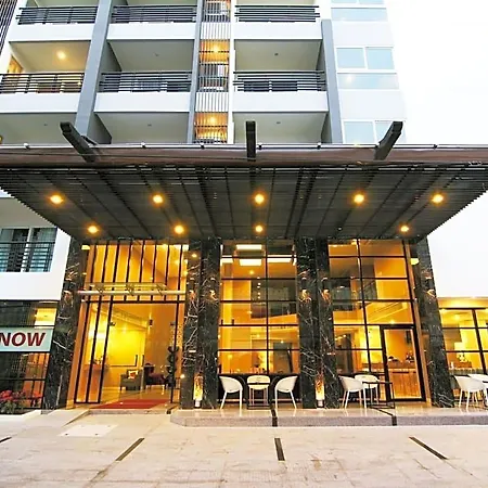 Sea Me Spring Tree (adults Only) โรงแรม 3*