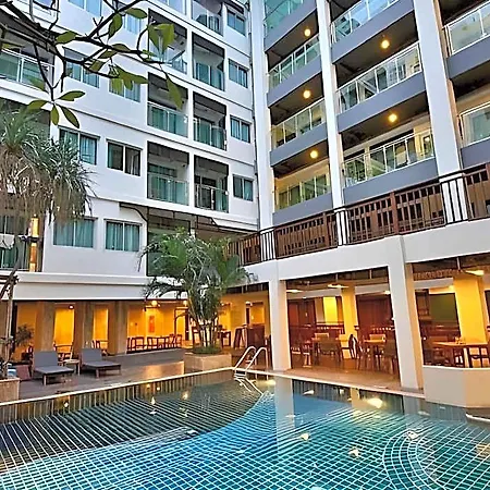 Hotel Sunshine & Residences 4*