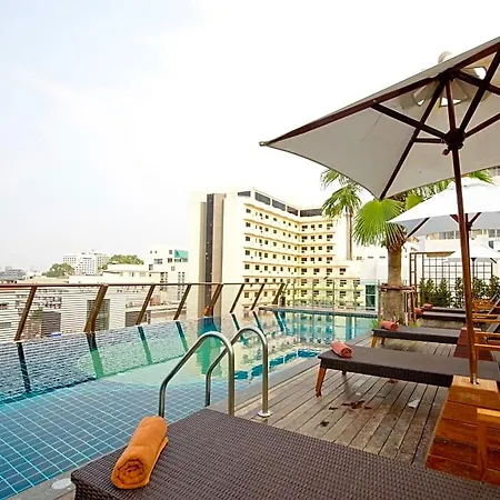 Hotel Sunshine & Residences Pattaya