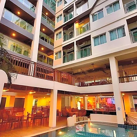 Sunshine & Residences Hotel 4*