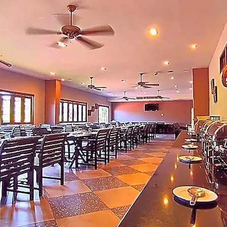 Gazebo Hotel 3*