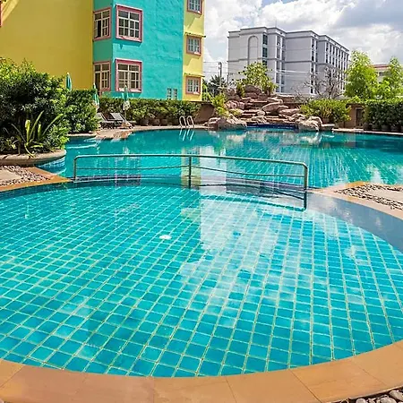 Mike Garden - Sha Extar Hotel Pattaya