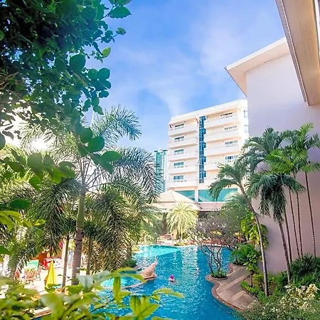 Sea Breeze Jomtien 4*