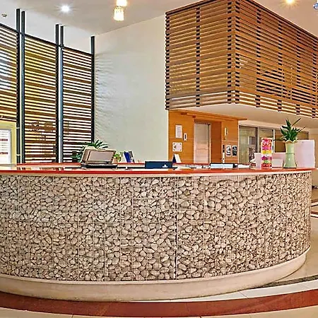Eastiny Seven โรงแรม Pattaya