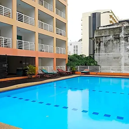 Eastiny Seven โรงแรม