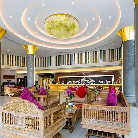 Aiyara Grand 5*