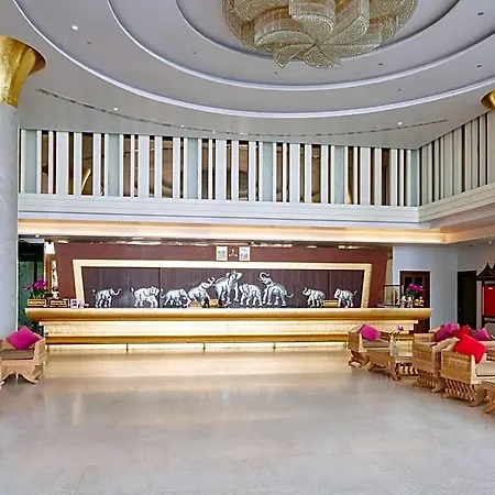 Hotel Aiyara Grand 5*