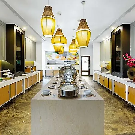Aiyara Grand 5* Pattaya