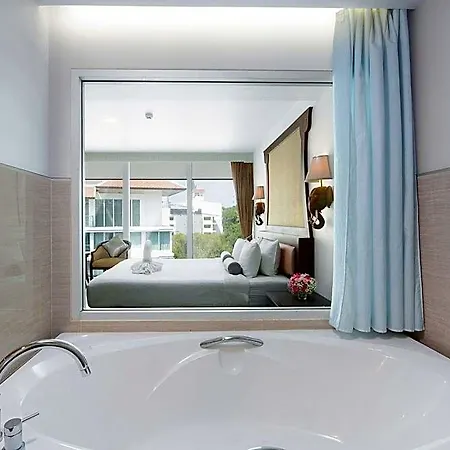 Aiyara Grand 5* Pattaya