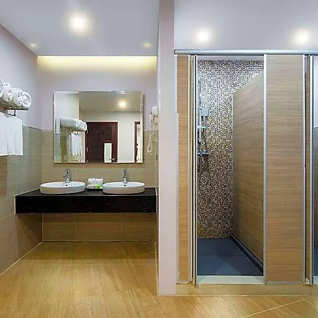 Aiyara Grand Hotel Pattaya