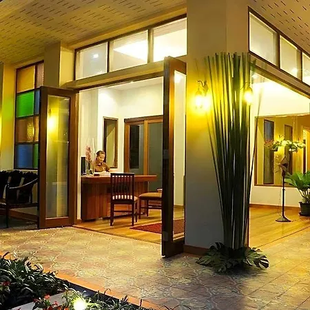 บ้านคุณนาย โรงแรม