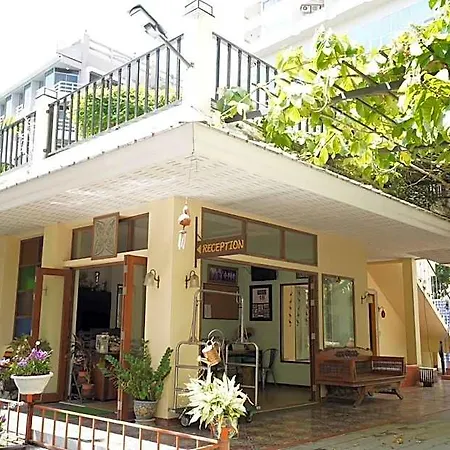 Hotel Baan Khun Nine 3*