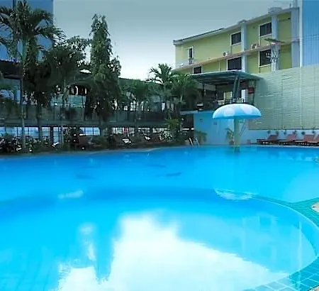 Hiso Hotel 3*