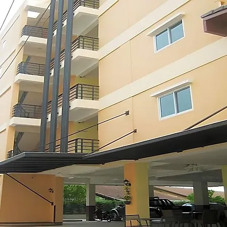 Chitra Hotel 3*