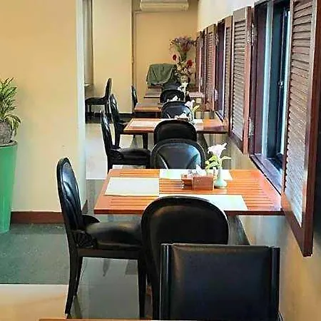 Mike 3* Pattaya