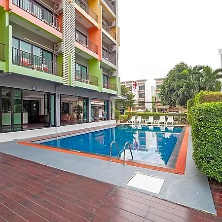 Oyo 75367 Ud Hotel Pattaya