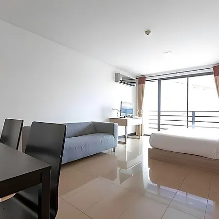 Mooks Aparthotel 2*