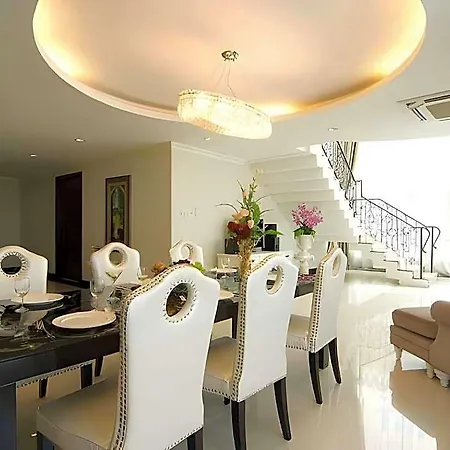 แอลเค เลเจนท์ 4* Pattaya